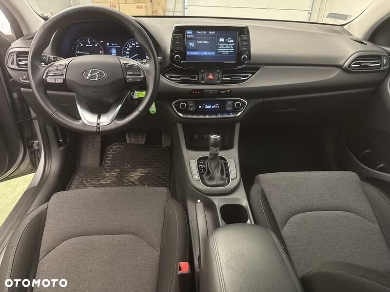 Hyundai i30 - 21