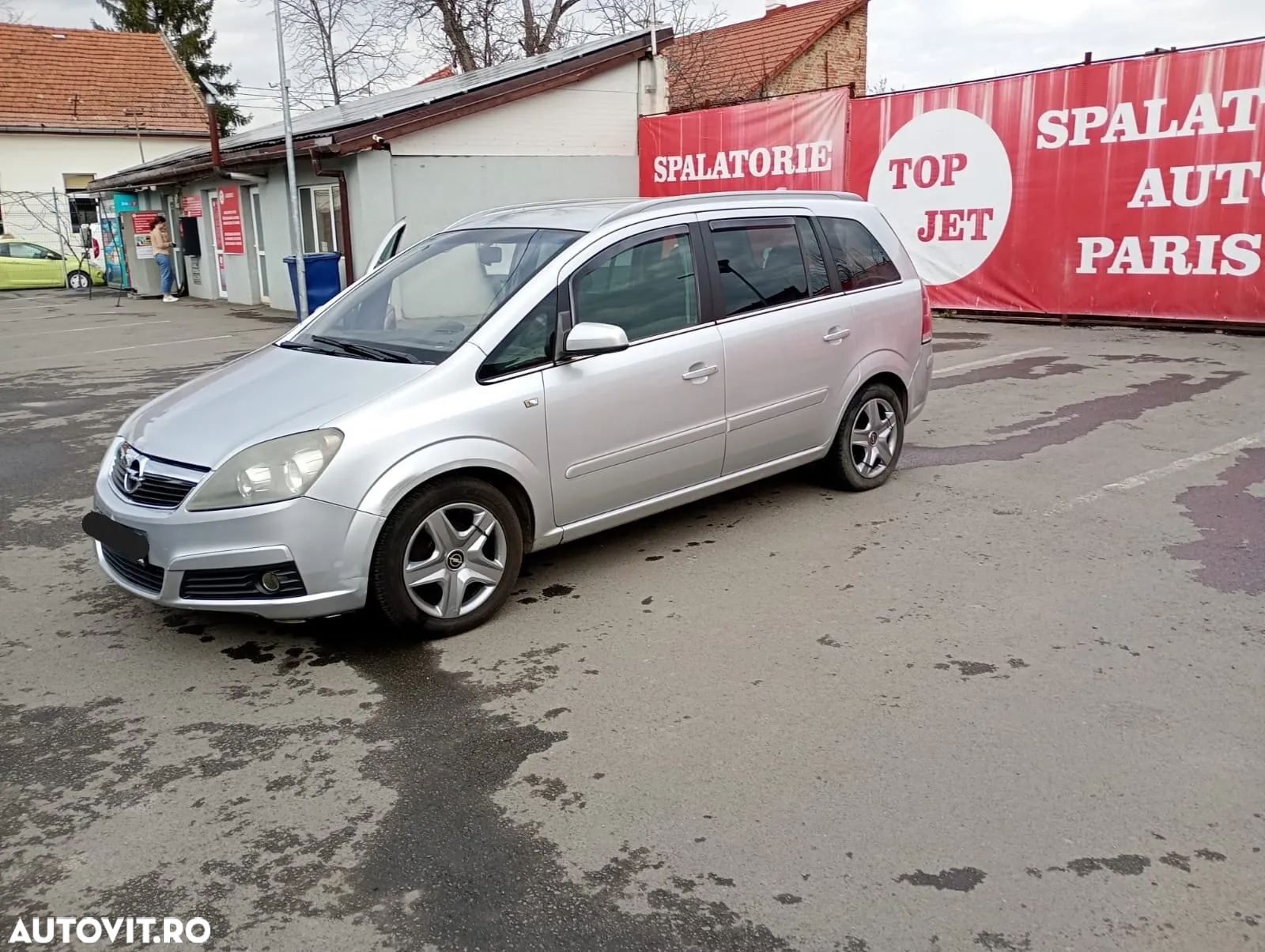 Opel Zafira 1.8i Essentia - 2