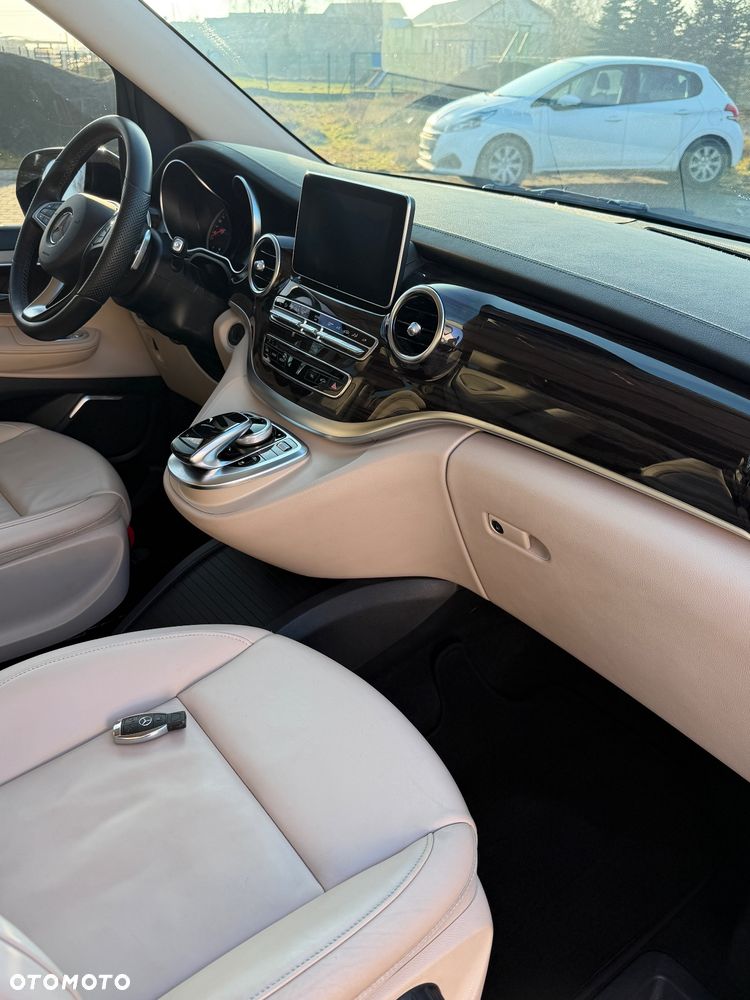 Mercedes-Benz Klasa V 250 d 4-Matic Avantgarde 7G-Tronic (d³ugi) - 11