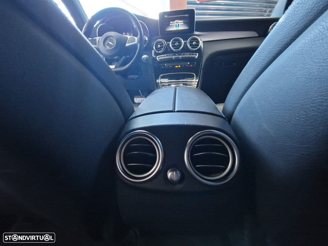 Mercedes-Benz GLC 350 e Coupé AMG Line 4-Matic - 30