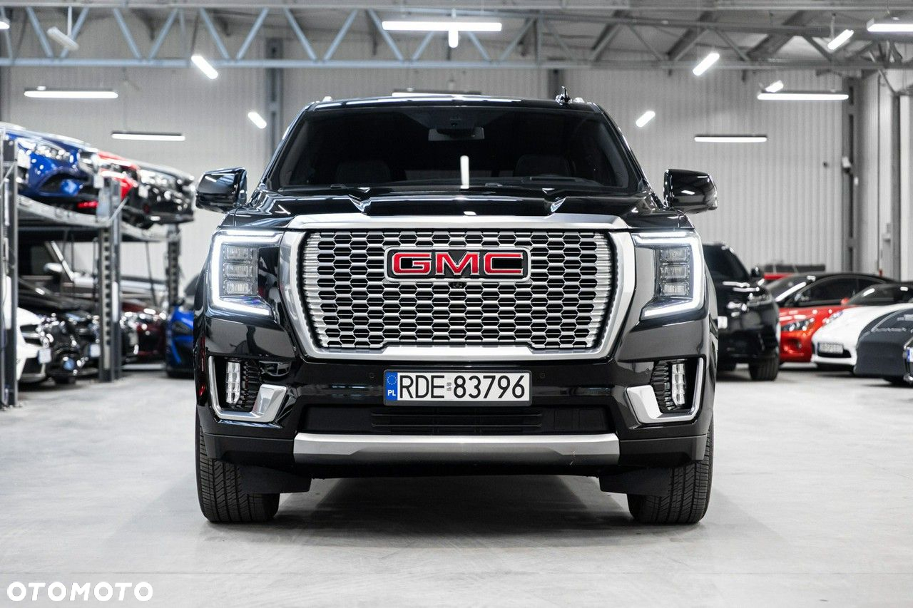 GMC Yukon - 4