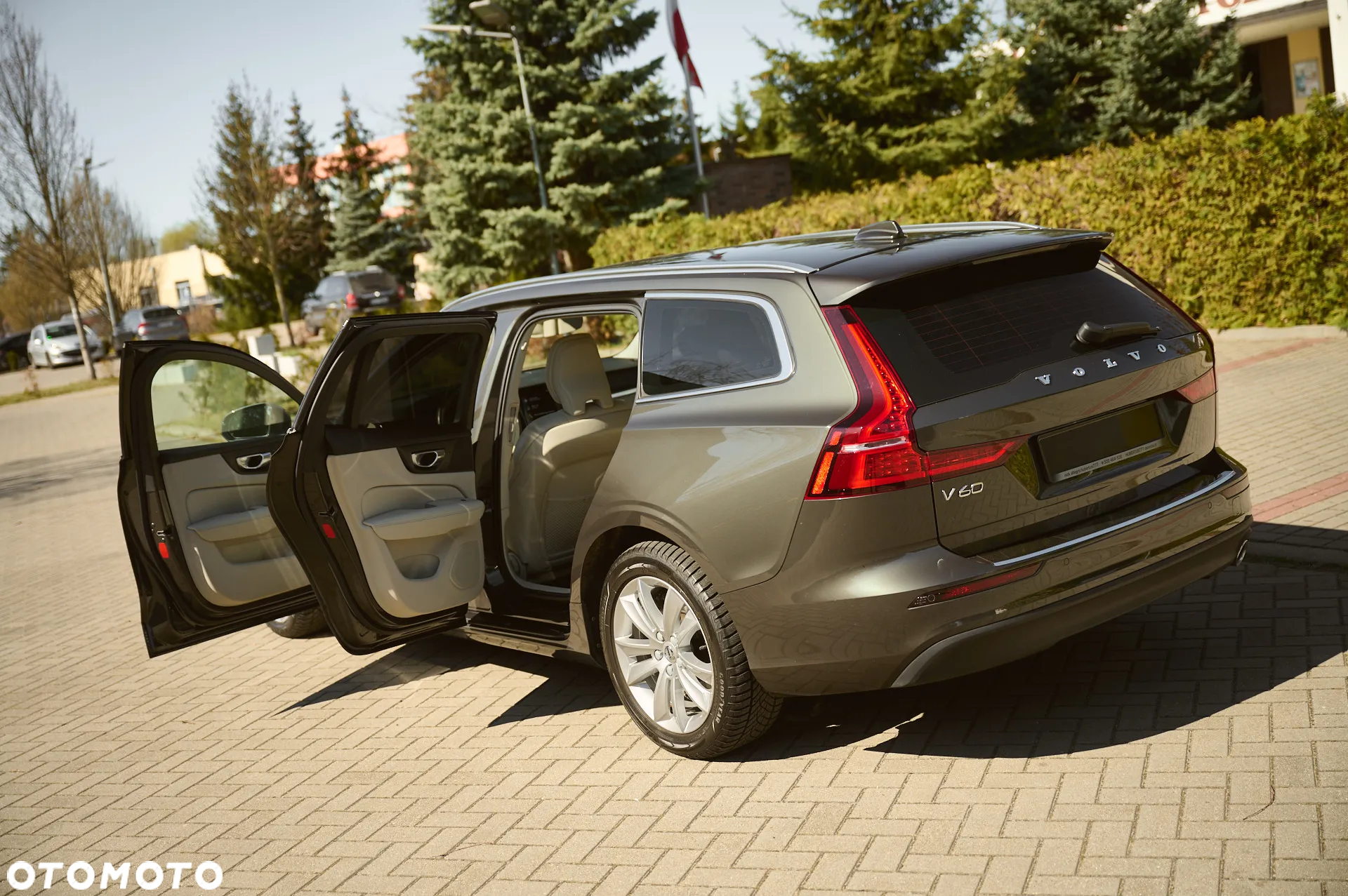 Volvo V60 - 24