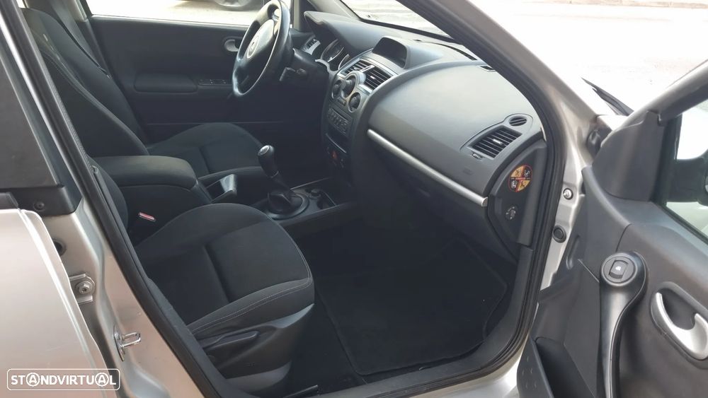 Renault Mégane Break 1.5 dCi Extreme - 8