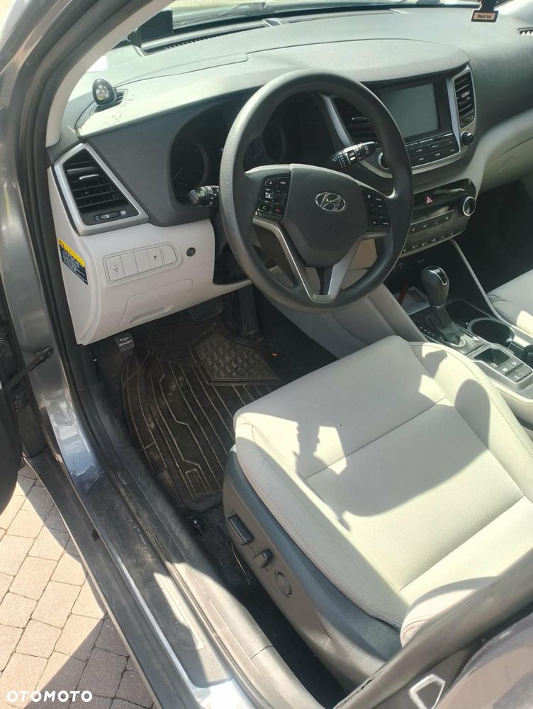 Hyundai Tucson - 7