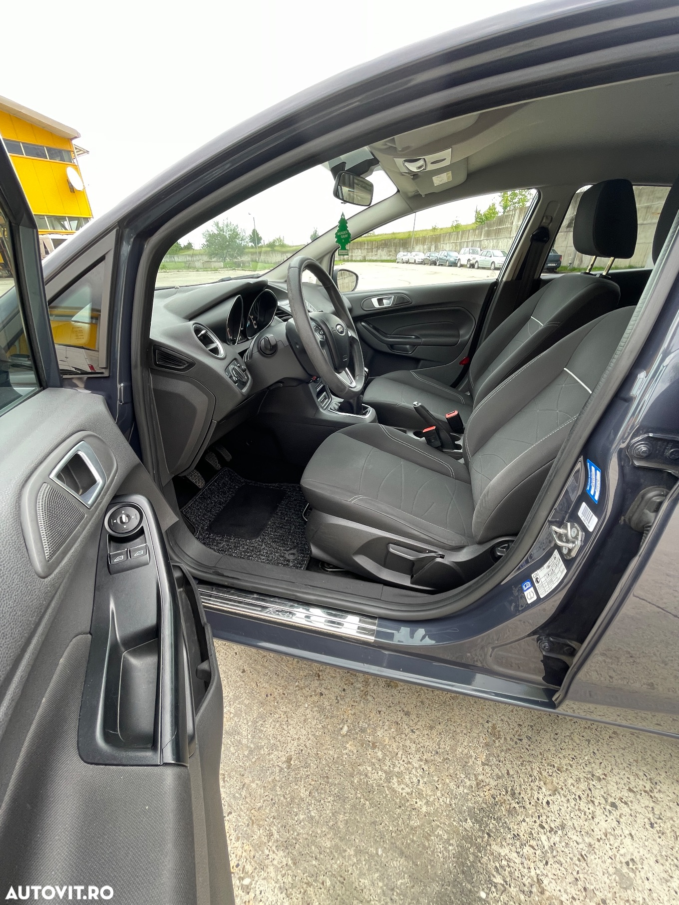 Ford Fiesta 1.0 SYNC Edition - 12