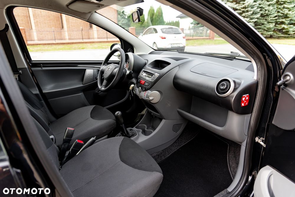 Toyota Aygo - 22
