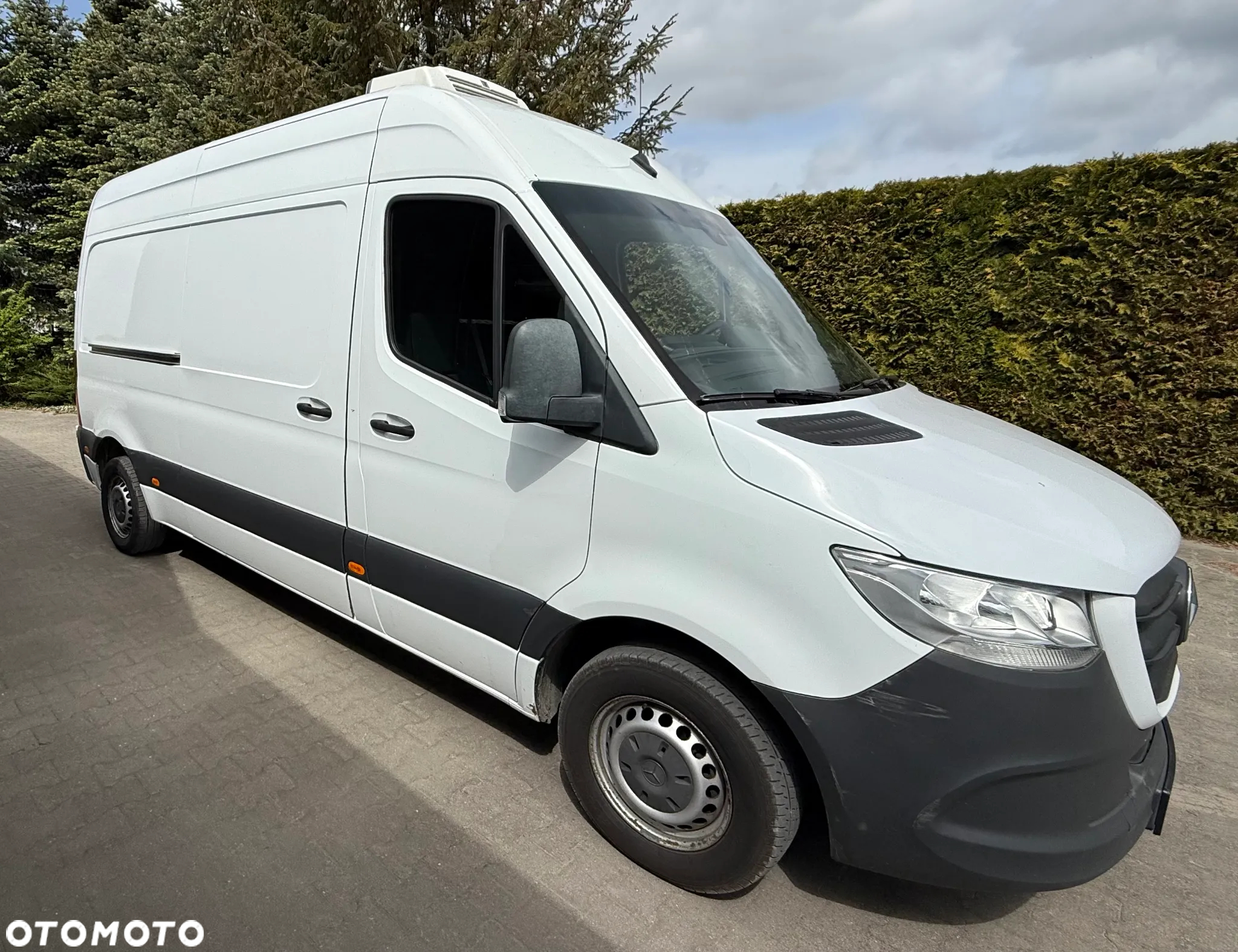 Mercedes-Benz Sprinter - 3