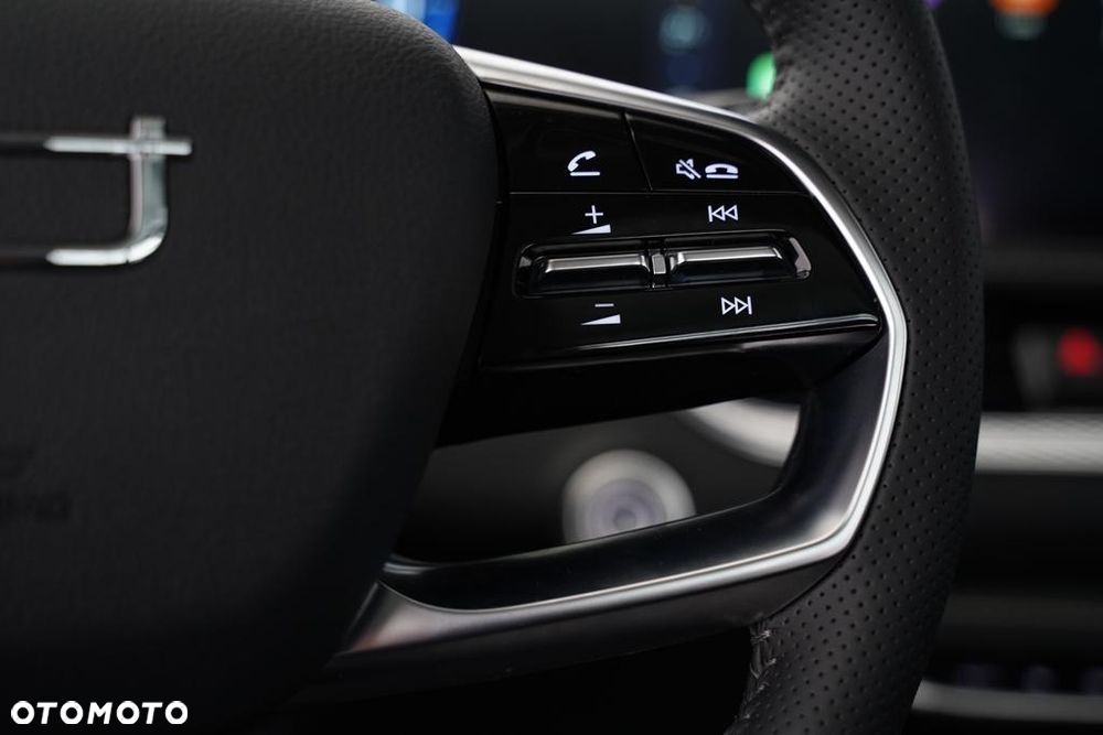 Bestune B70 2.0T Elegance - 20