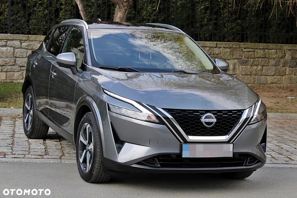 Nissan Qashqai 1.3 DIG-T N-Connecta - 1