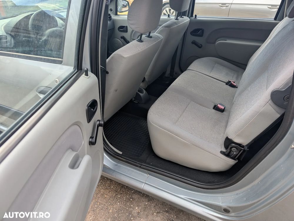 Dacia Logan 1.5 dCi Ambiance - 6