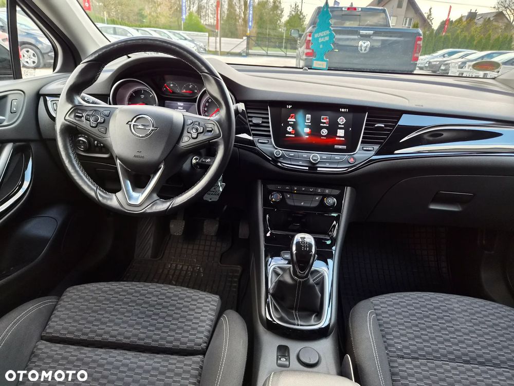 Opel Astra 1.6 CDTI Cosmo - 25