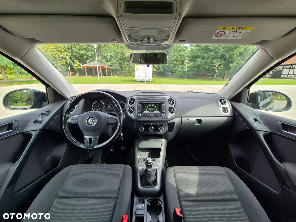 Volkswagen Tiguan 2.0 TDI DPF BlueMotion Technology Trend & Fun - 12
