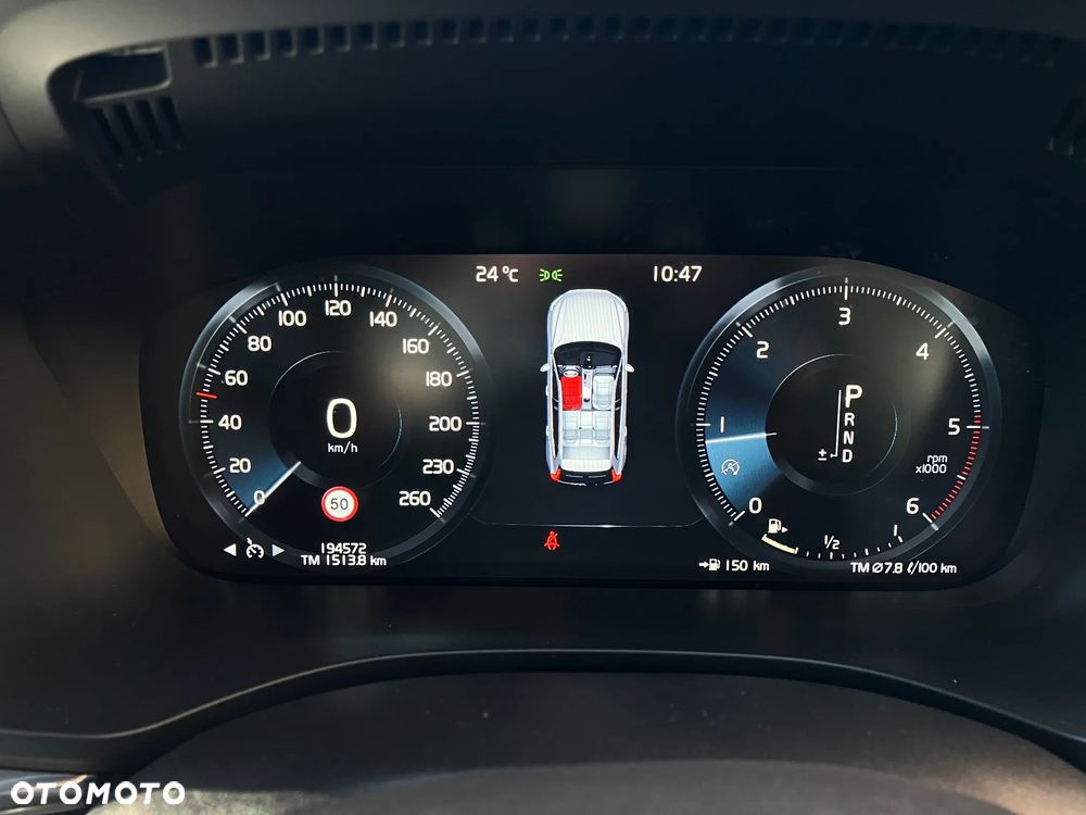 Volvo XC 60 D4 AWD Momentum - 22