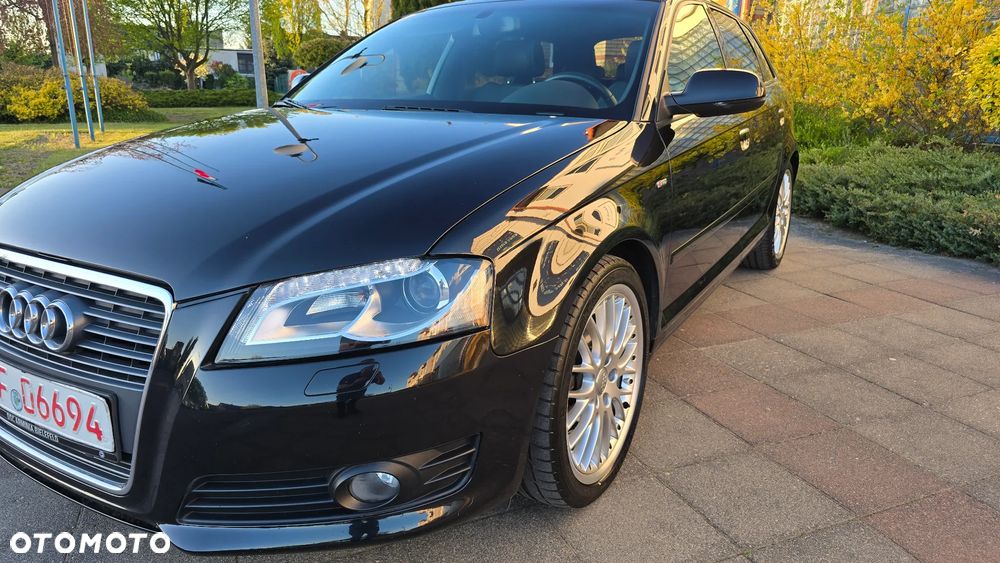 Audi A3 Sportback 1.4 TFSI S Line Sportpaket plus - 18