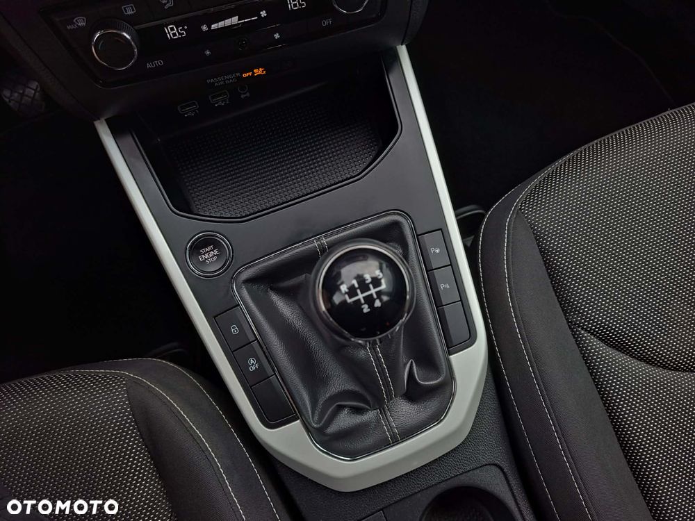 Seat Arona 1.6 TDI XCELLENCE - 17