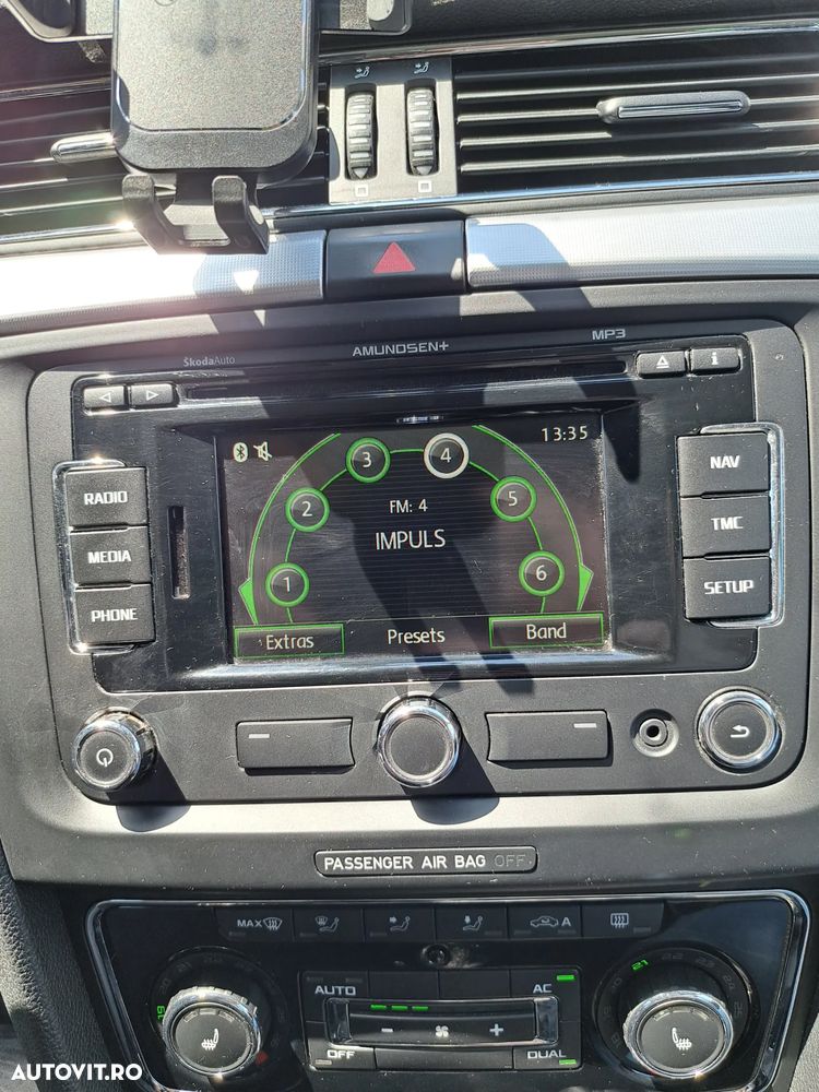 Skoda Superb 2.0 TDI Elegance - 17