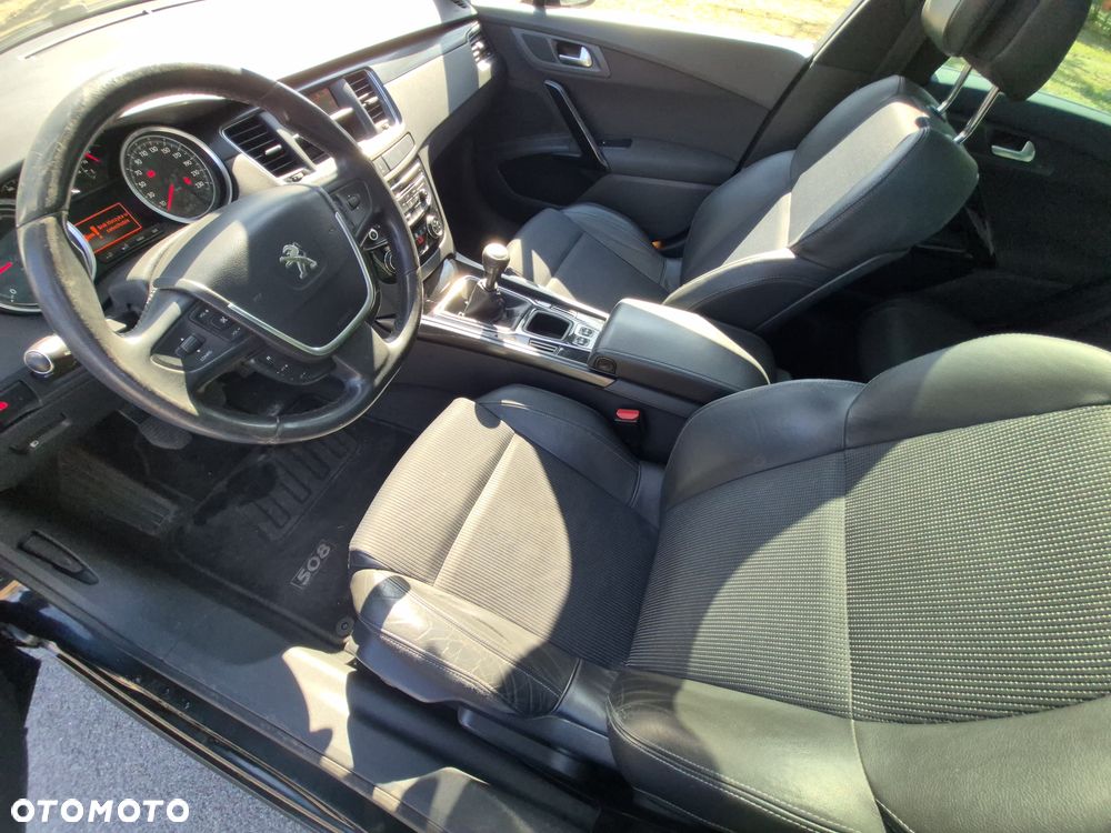 Peugeot 508 - 8