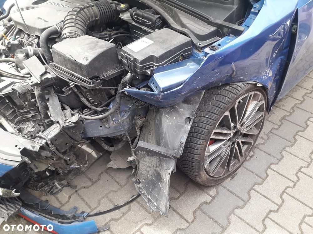 Kia ProCeed 1.6 T-GDI GT DCT - 5