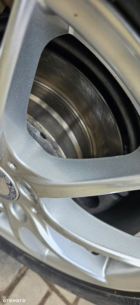 Mercedes-Benz Klasa B 180 BlueEFFICIENCY SPORT EDITION - 32