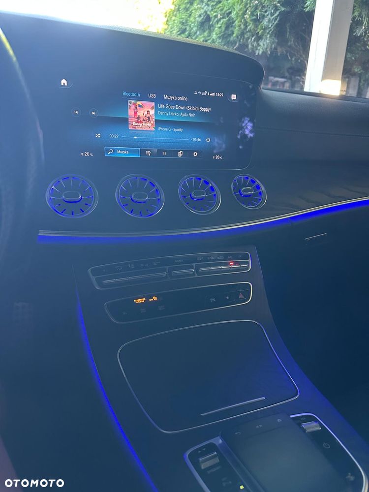 Mercedes-Benz Klasa E 220 d 4-Matic AMG - 8
