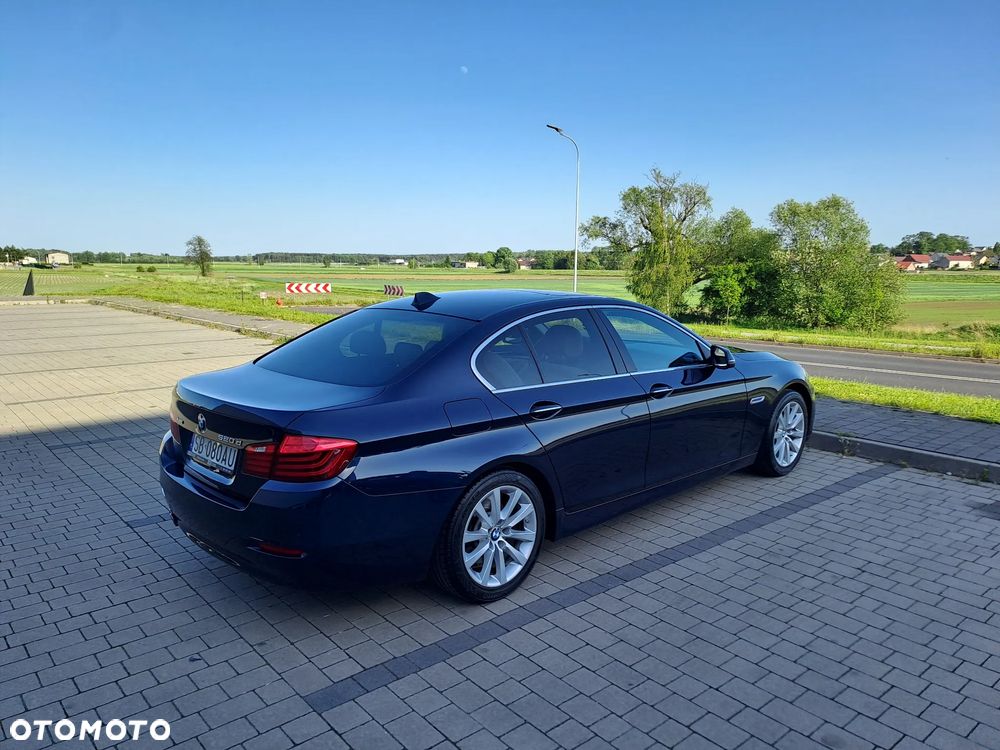 BMW Seria 5 520d xDrive - 3