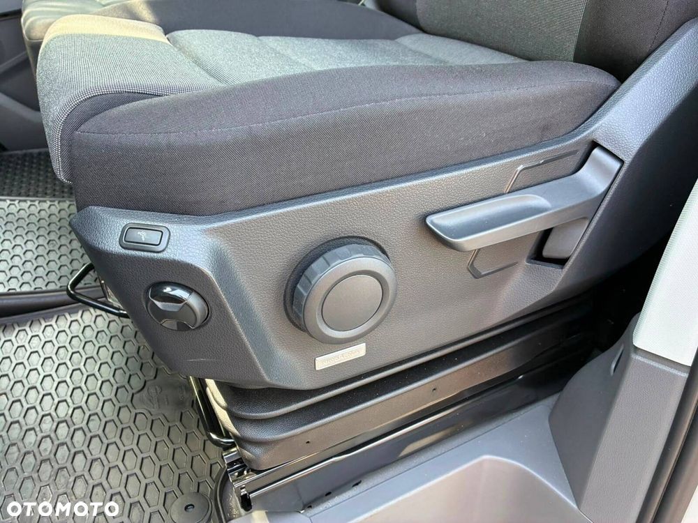 Volkswagen Crafter 35 Furgon LONG/AUTOMAT, 2.0 BiTDI 177 KM, Wysoki dach - 30