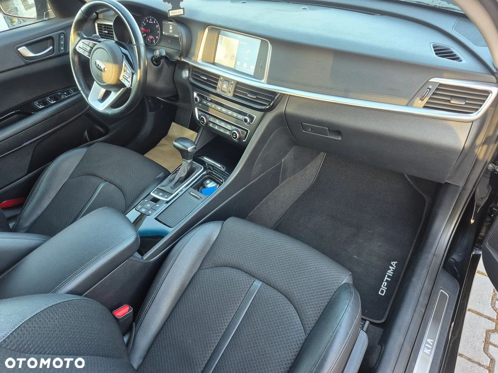 Kia Optima Sportagon 1.6 T-GDI DCT OPF GT Line - 29