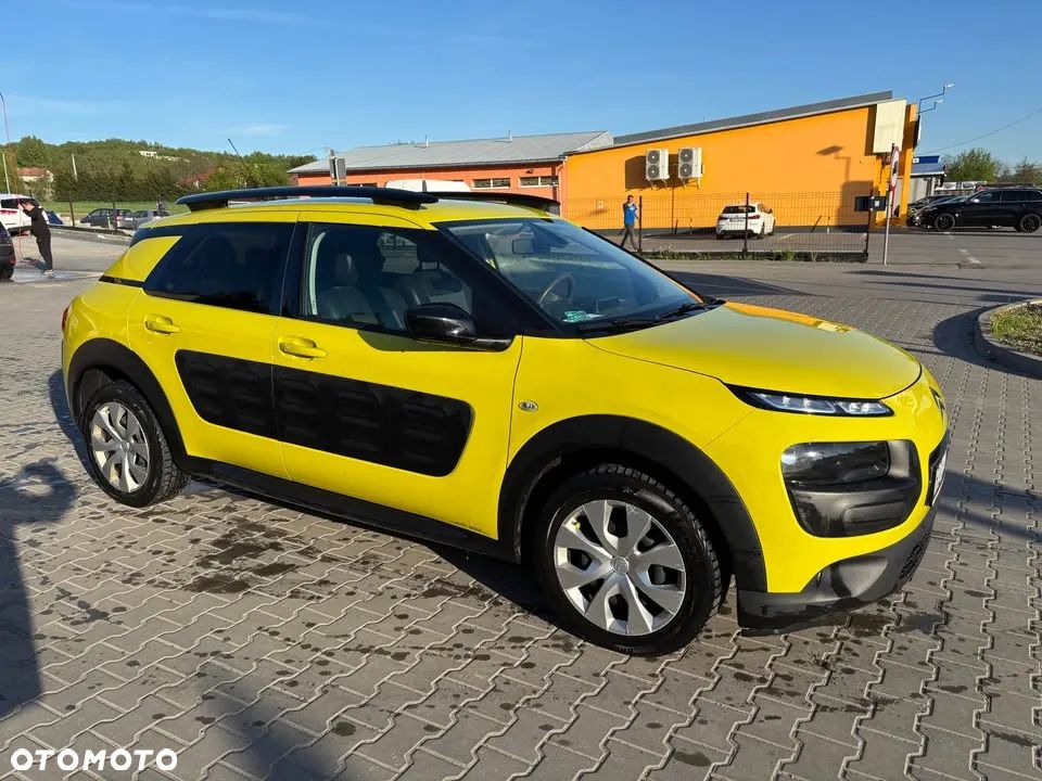 Citroën C4 Cactus 1.2 PureTech Shine Edition S&S - 1