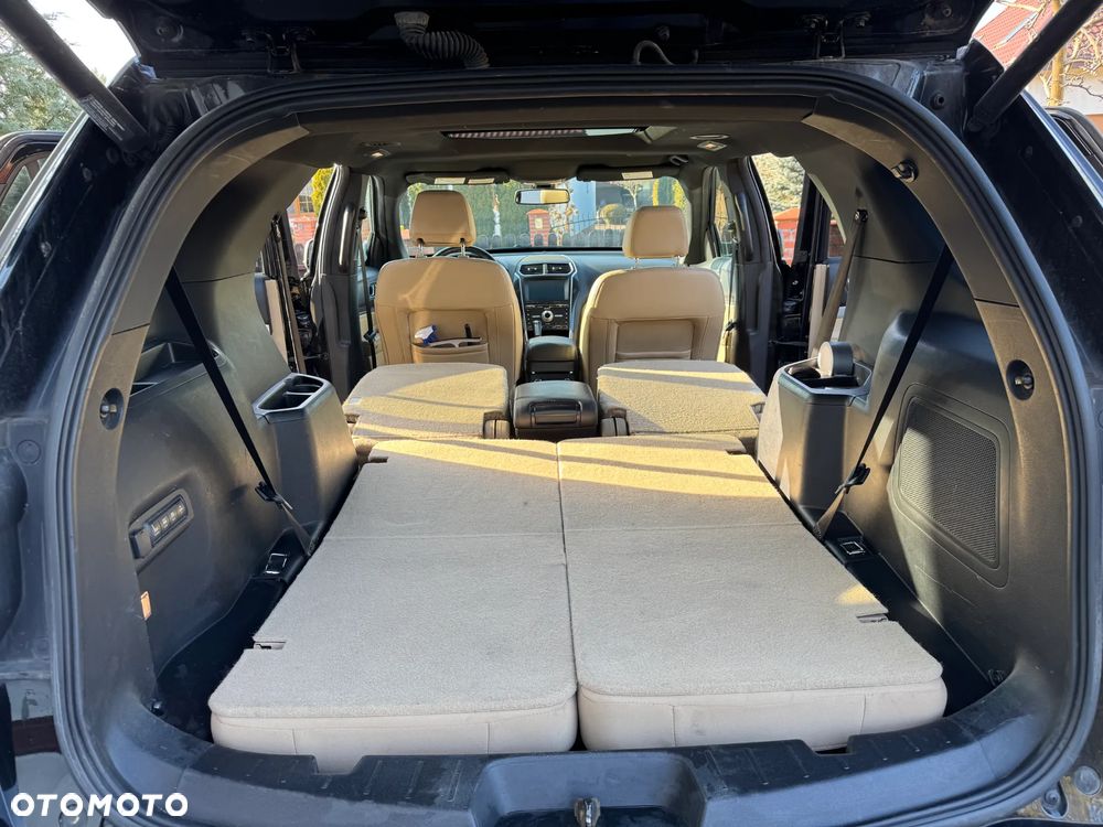 Ford Explorer - 31