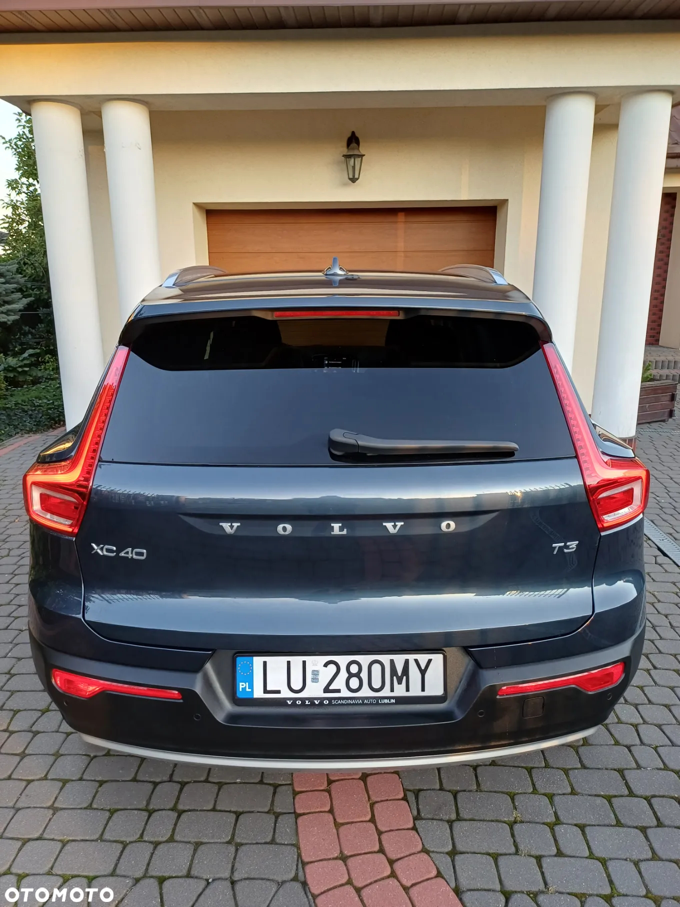 Volvo XC 40 T3 Momentum - 17