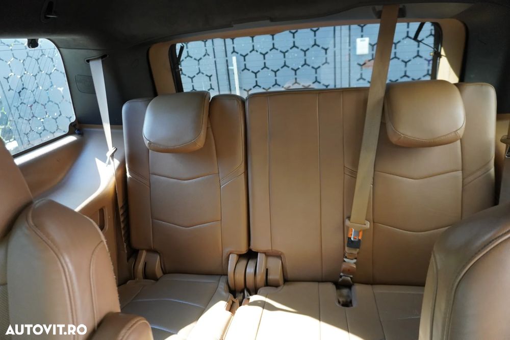 Cadillac Escalade 6.2 V8 Premium - 12
