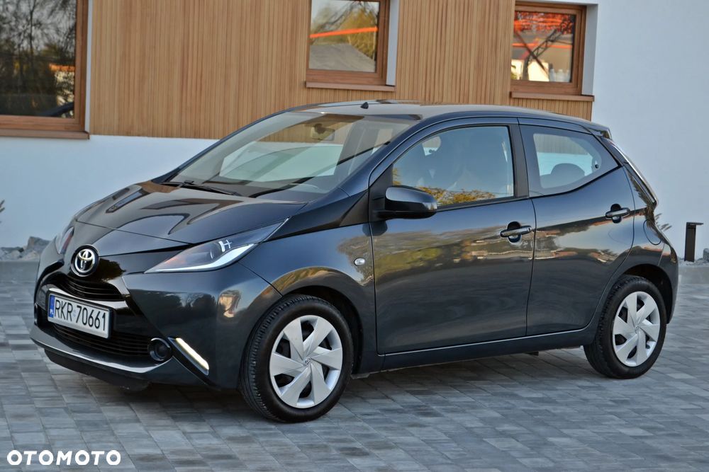 Toyota Aygo - 1