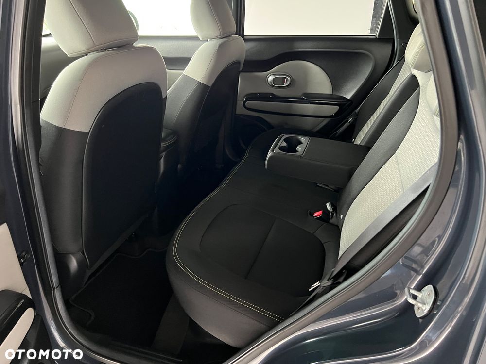 Kia Soul - 27