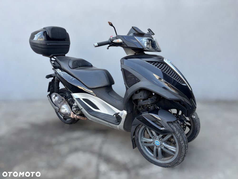 Piaggio MP-3 - 2