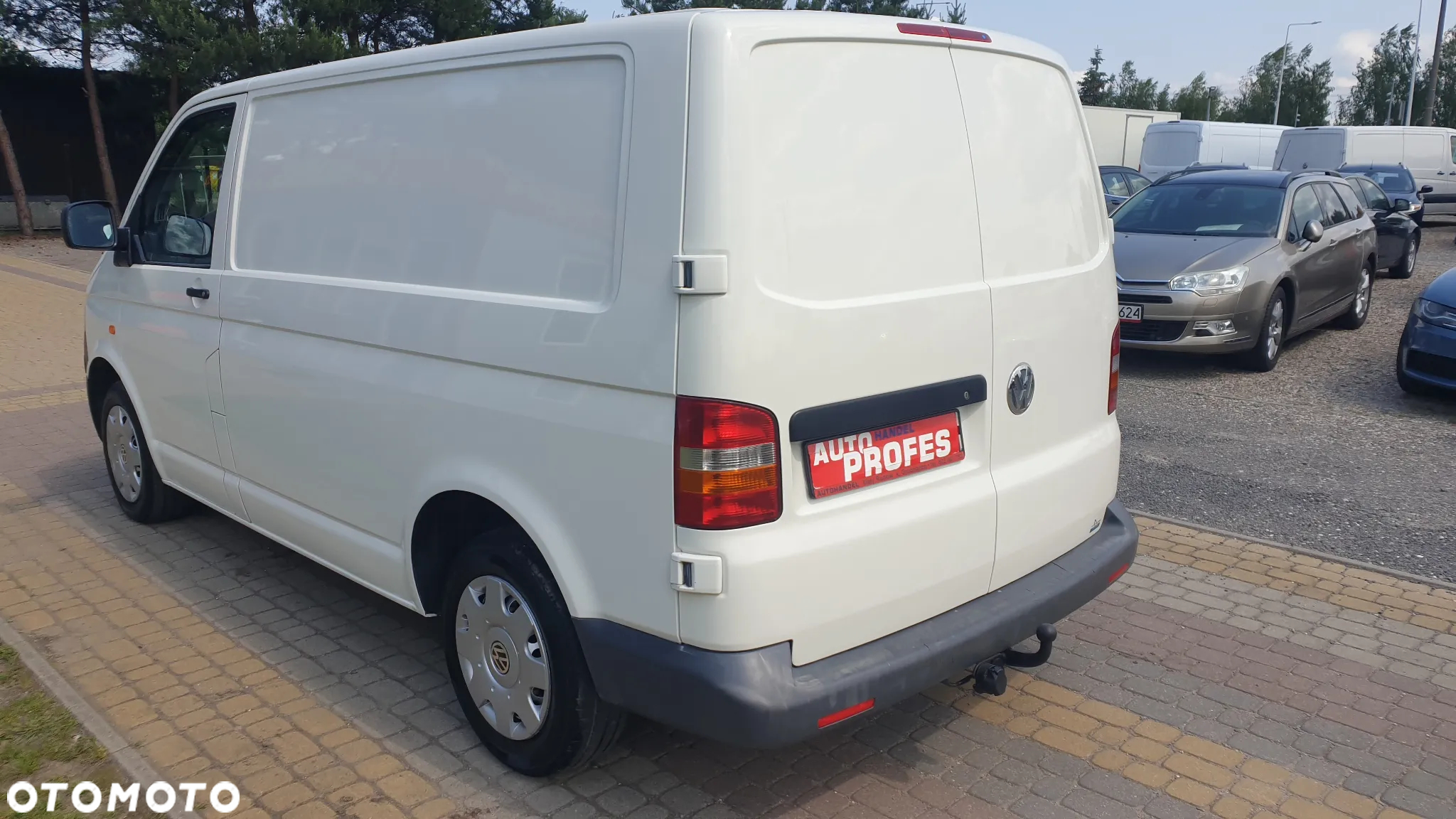 Volkswagen Transporter - 4