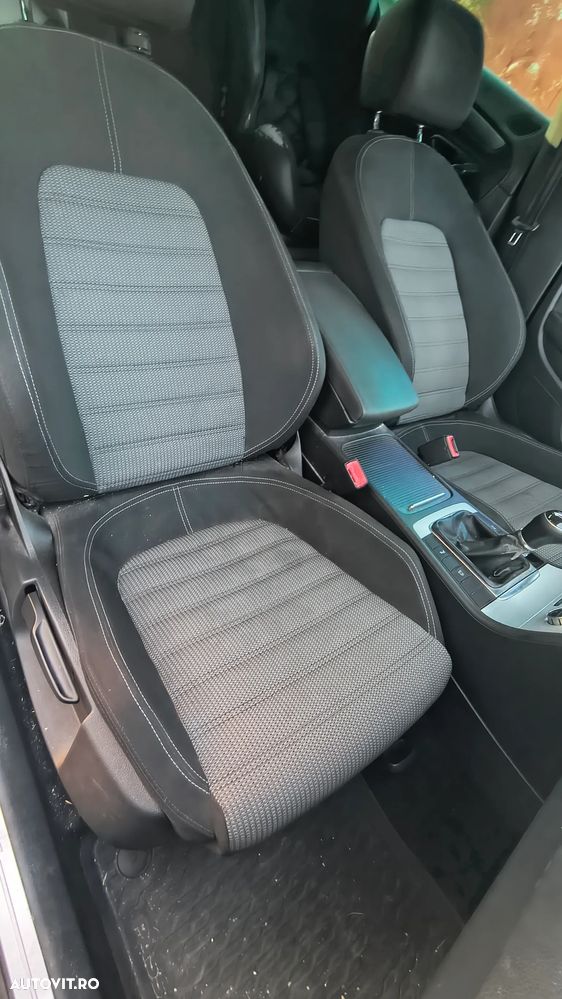 Volkswagen Passat CC 2.0 Blue TDI - 18