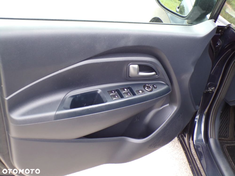 Kia Rio 1.2 Dream Team Edition - 19