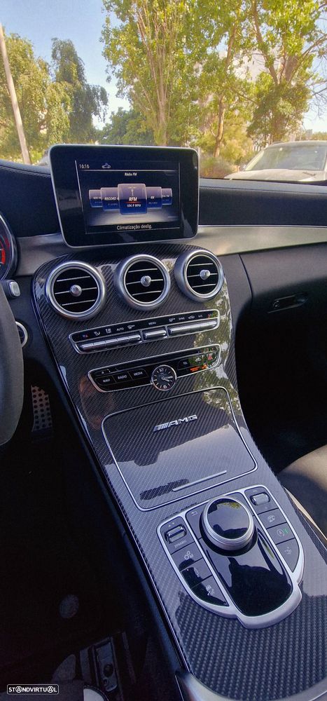 Mercedes-Benz C 63 AMG S - 24