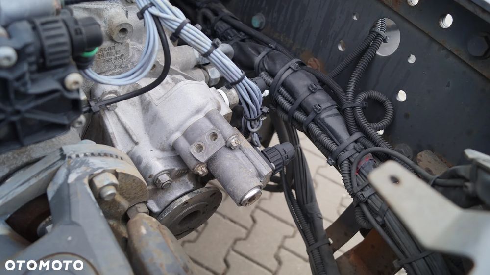 Mercedes-Benz Axor - 6