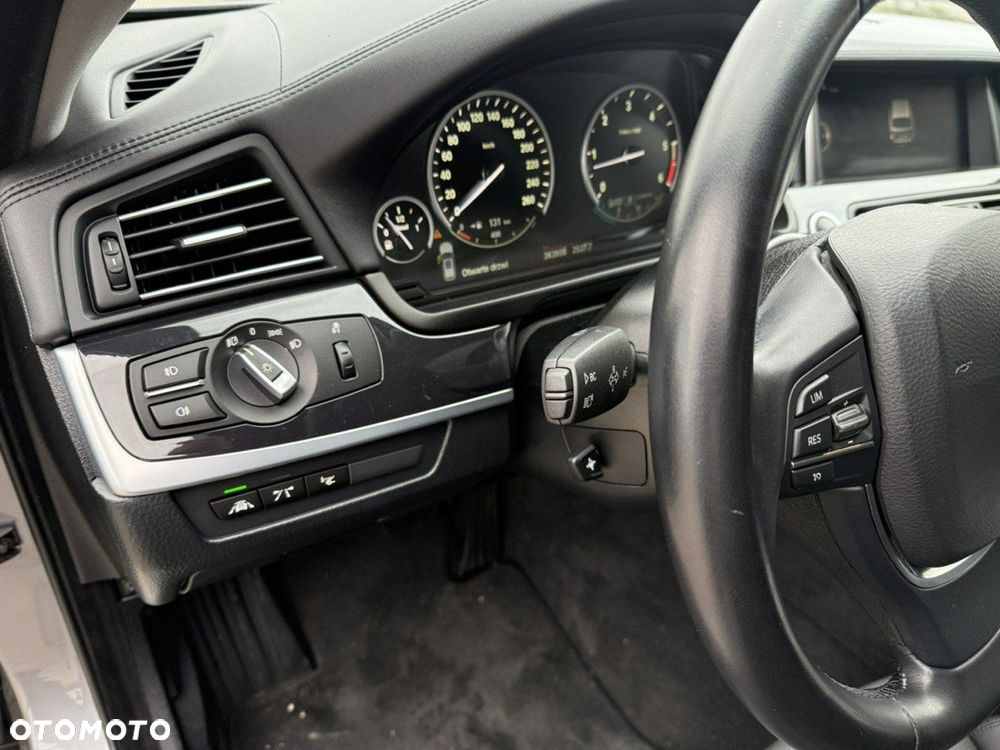 BMW Seria 5 - 25