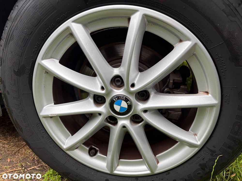 BMW Seria 2 218d - 35