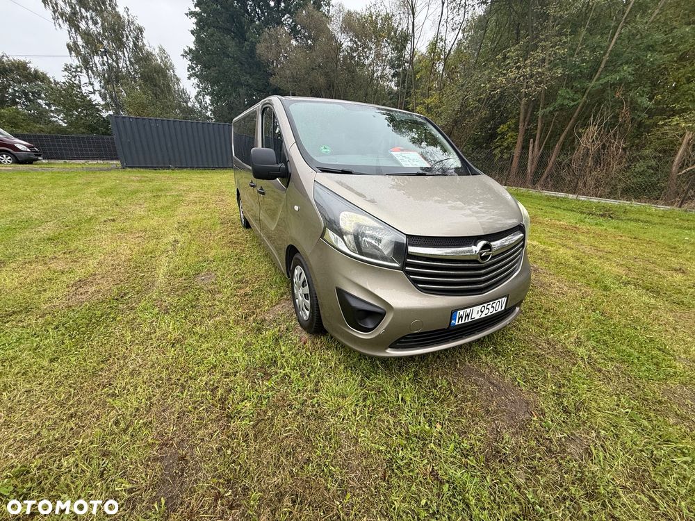 Opel Vivaro L2H1 2,9t Sport - 2