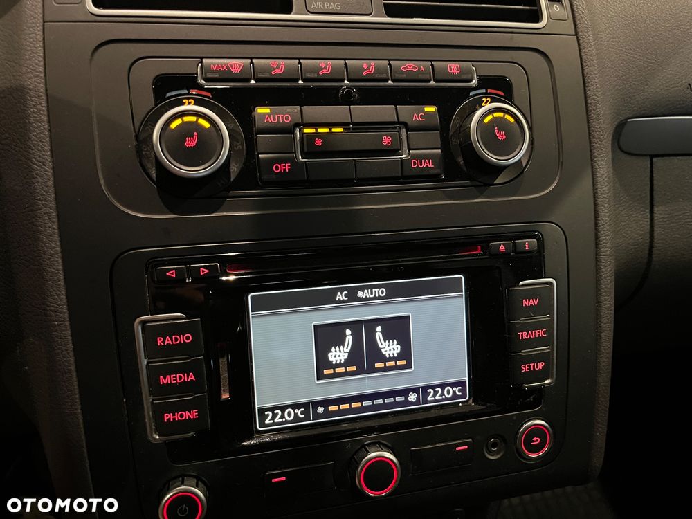 Volkswagen Touran 1.6 TDI DPF Life - 13