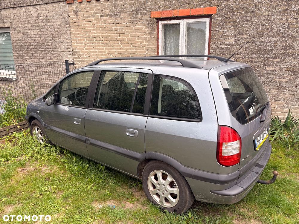 Opel Zafira 2.0 DTI Comfort - 2