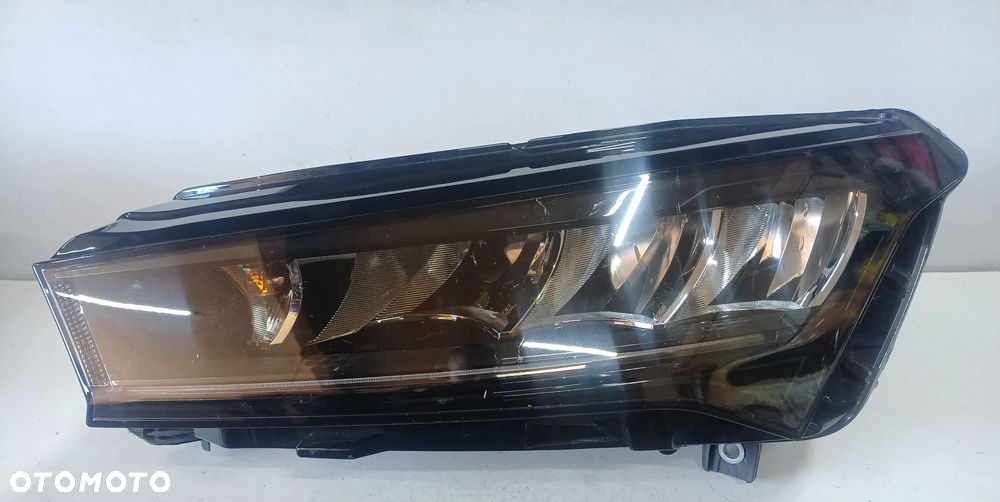 lampa lewy przod SKODA ENYAQ IV 4 FULL LED EUROPA - 2