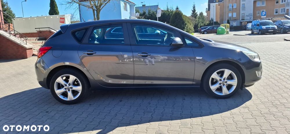Opel Astra 1.4 Catch me - 9