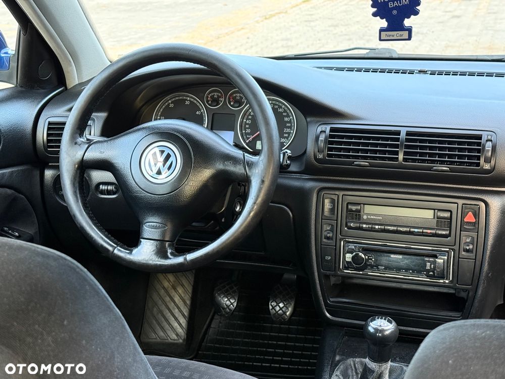 Volkswagen Passat 1.9 TDI Trendline - 7