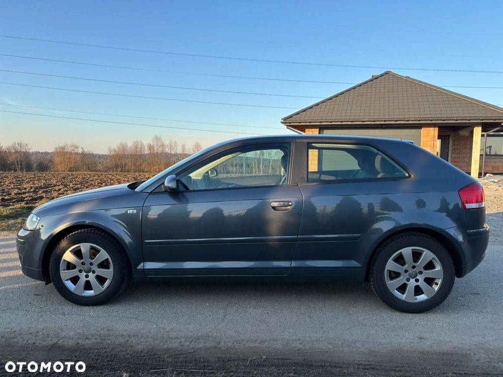 Audi A3 3-drzwiowe 1.4 TFSI Ambiente - 11