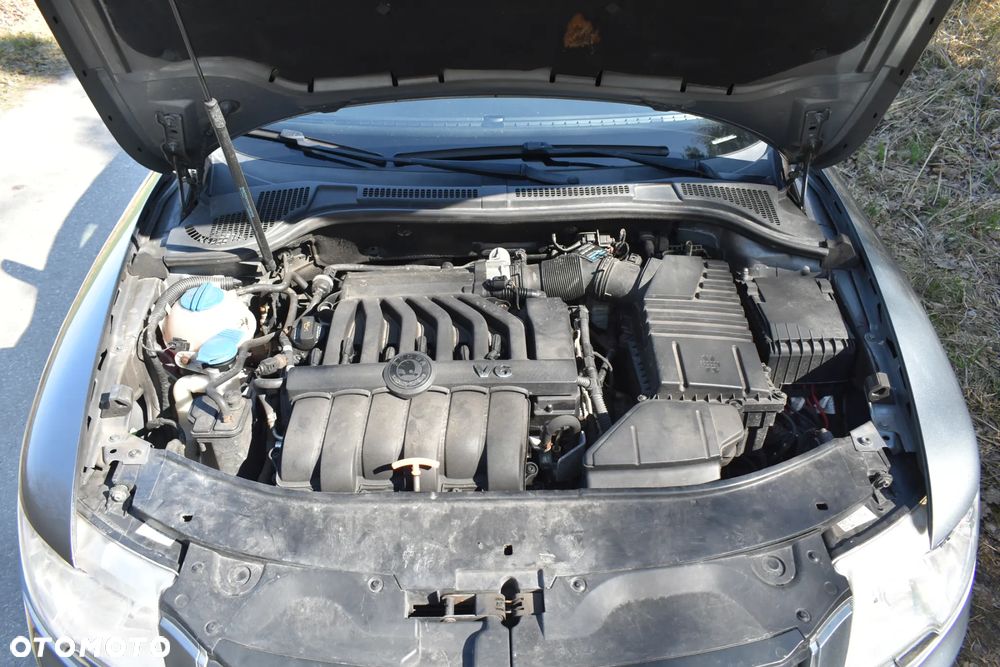 Skoda Superb 3.6 V6 4x4 DSG Elegance - 36