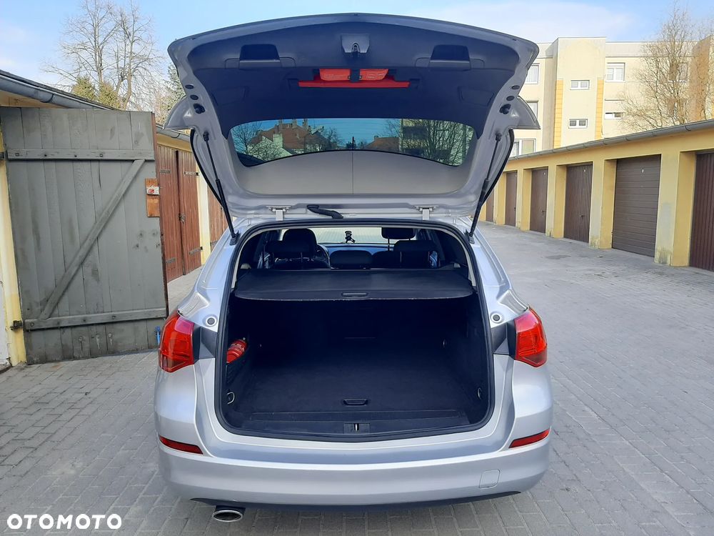 Opel Astra - 18
